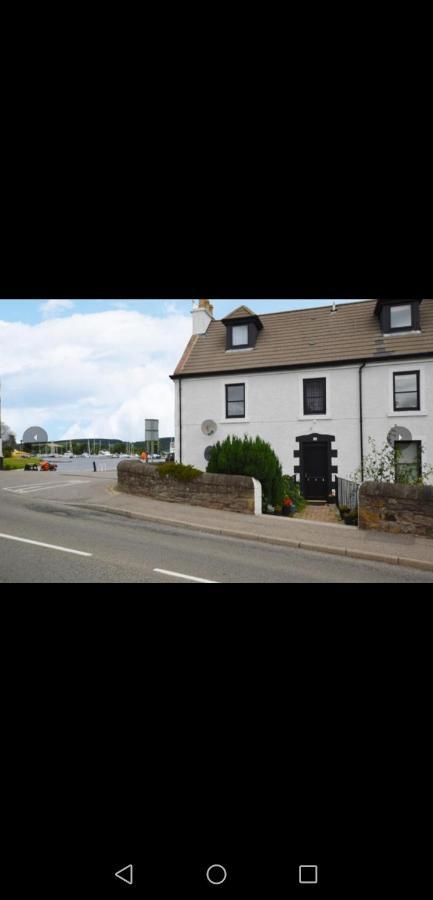 Great Glen Way Canal Side Apartment Inverness Zewnętrze zdjęcie
